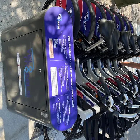 Calme Avec Parking Gratuit - Proche Angouleme 度假居 Linars